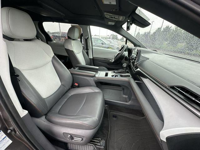 2021 Toyota Sienna XSE