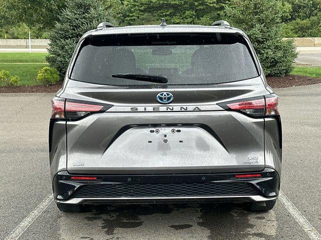 2021 Toyota Sienna XSE
