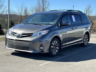 2020 Toyota Sienna XLE