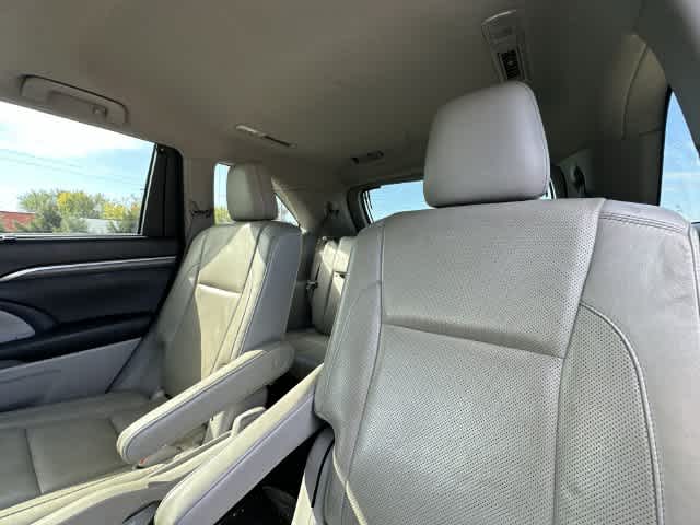 2017 Toyota Highlander Limited