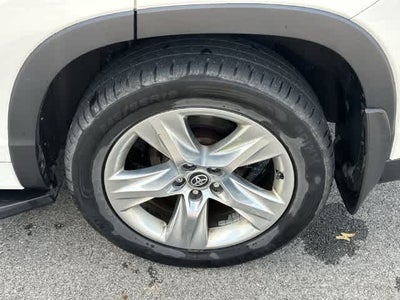 2017 Toyota Highlander Limited