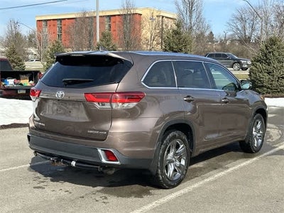 2017 Toyota Highlander Limited Platinum