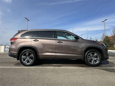 2017 Toyota Highlander Limited Platinum