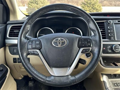 2017 Toyota Highlander Limited Platinum