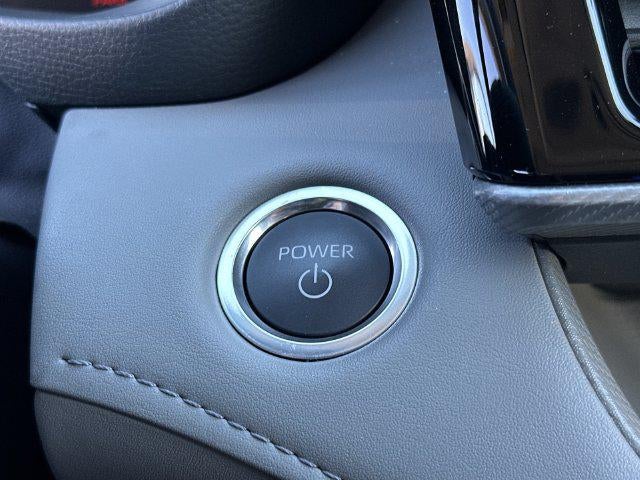 2025 Toyota Highlander Hybrid Platinum