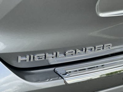 2026 Toyota Highlander Hybrid Platinum