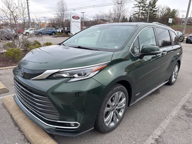 2021 Toyota Sienna Platinum