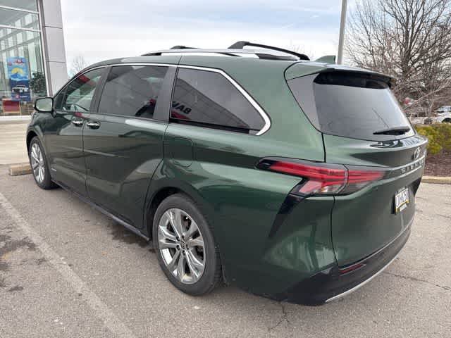 2021 Toyota Sienna Platinum