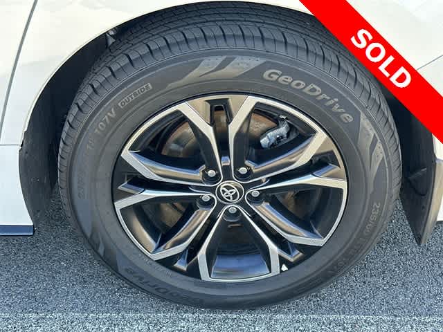 2025 Toyota Sienna Platinum