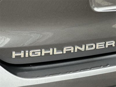 2022 Toyota Highlander Hybrid XLE