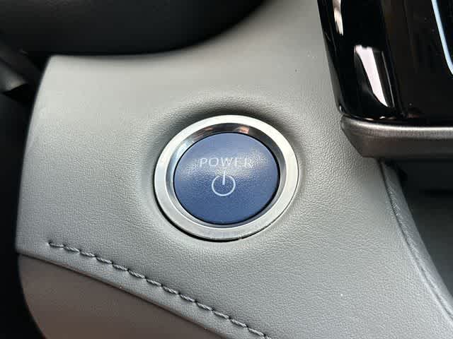 2020 Toyota Highlander Hybrid XLE