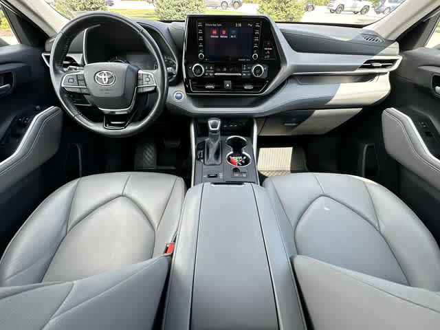 2020 Toyota Highlander Hybrid XLE