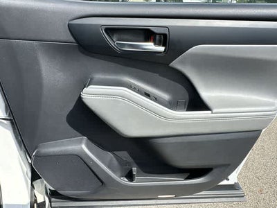 2020 Toyota Highlander Hybrid XLE