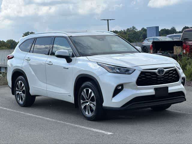 2020 Toyota Highlander Hybrid XLE