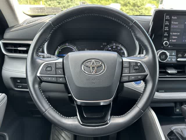 2020 Toyota Highlander Hybrid XLE