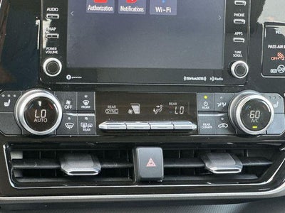 2020 Toyota Highlander Hybrid XLE