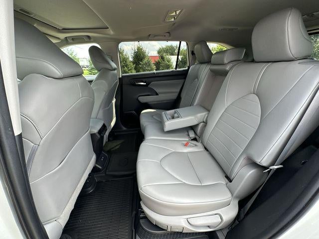 2020 Toyota Highlander Hybrid XLE