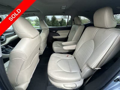 2022 Toyota Highlander XLE