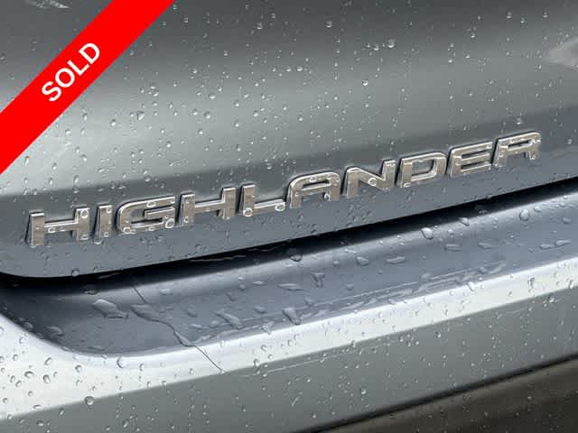 2022 Toyota Highlander XLE