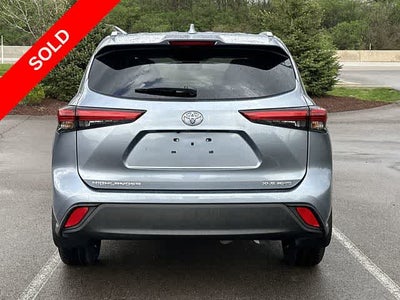 2022 Toyota Highlander XLE