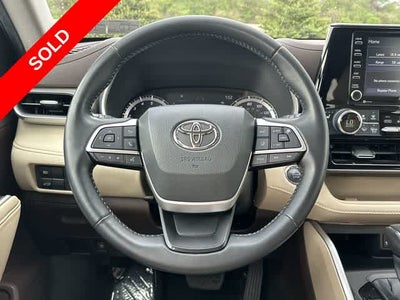 2022 Toyota Highlander XLE
