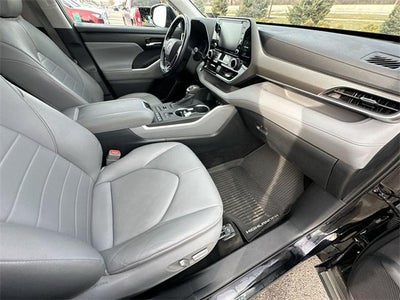 2020 Toyota Highlander XLE