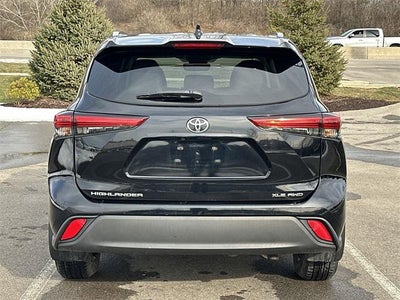 2020 Toyota Highlander XLE