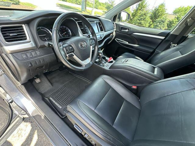 2019 Toyota Highlander Hybrid XLE