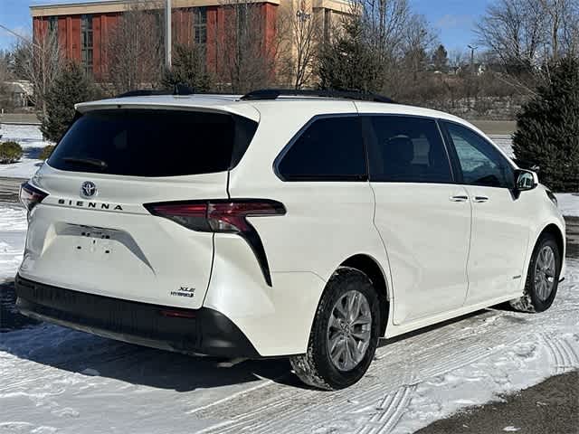 2021 Toyota Sienna XLE