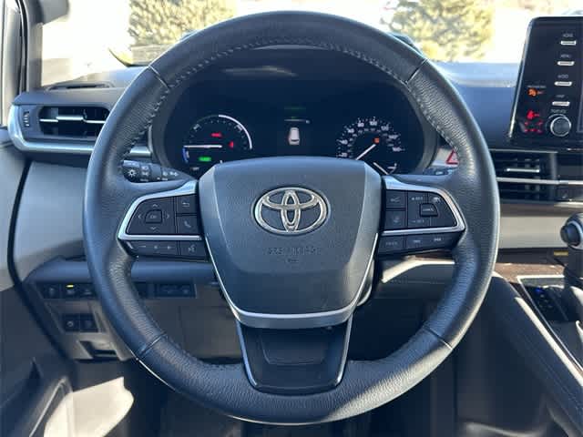 2021 Toyota Sienna XLE
