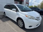 2017 Toyota Sienna LE