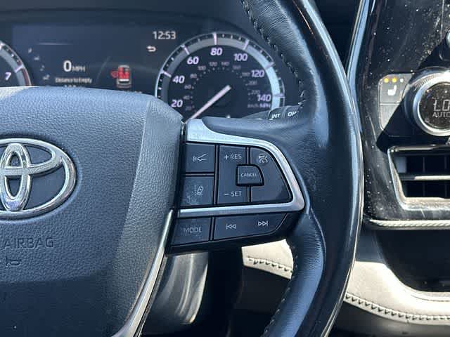 2022 Toyota Highlander XSE