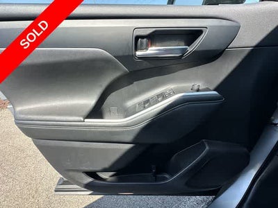 2022 Toyota Highlander XSE