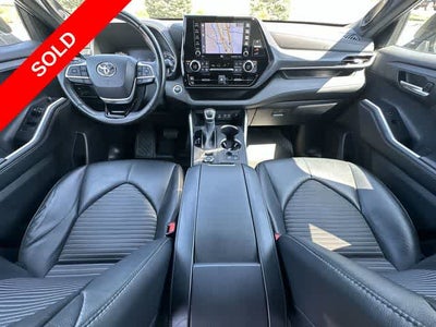 2022 Toyota Highlander XSE