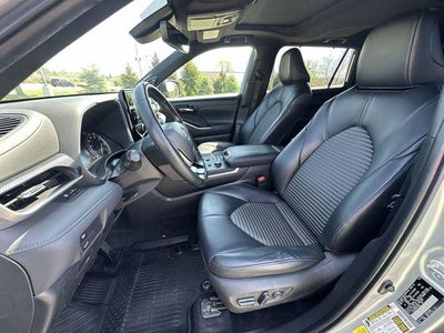 2022 Toyota Highlander XSE