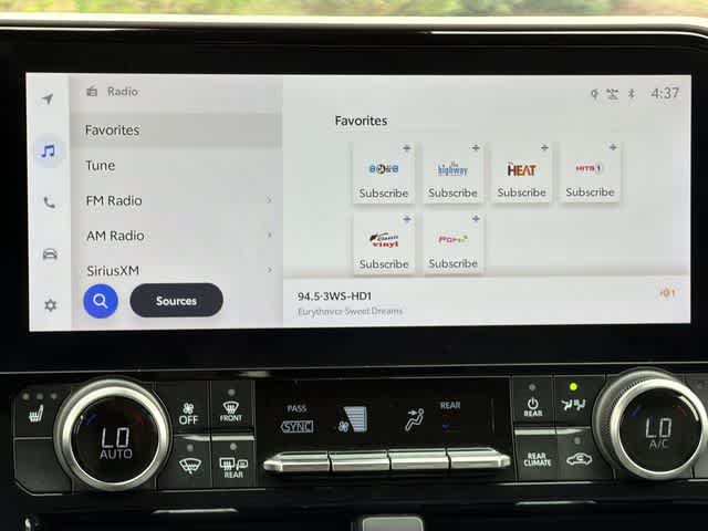 2023 Toyota Highlander Hybrid XLE