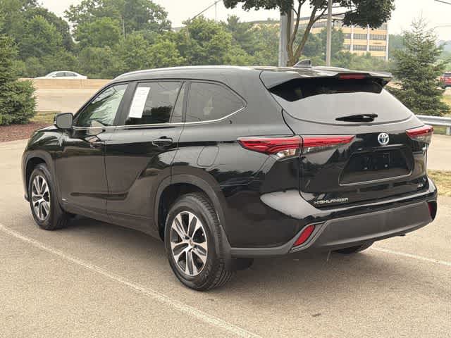 2023 Toyota Highlander Hybrid XLE