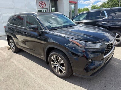 2023 Toyota Highlander Hybrid XLE