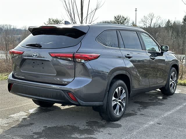 2023 Toyota Highlander Hybrid XLE