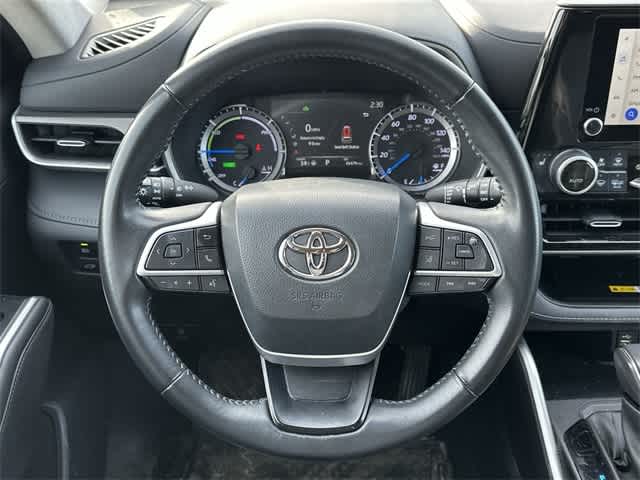 2023 Toyota Highlander Hybrid XLE