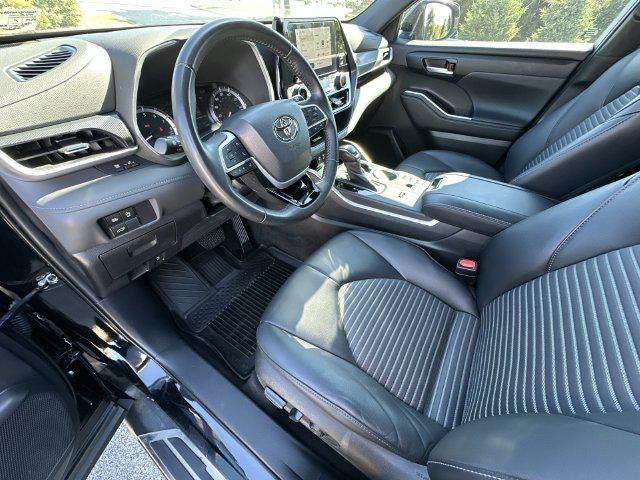 2023 Toyota Highlander XSE