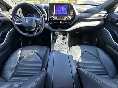 2023 Toyota Highlander XSE