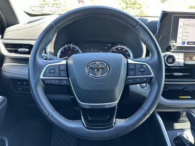2023 Toyota Highlander XSE