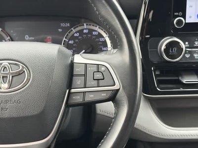 2023 Toyota Highlander LE