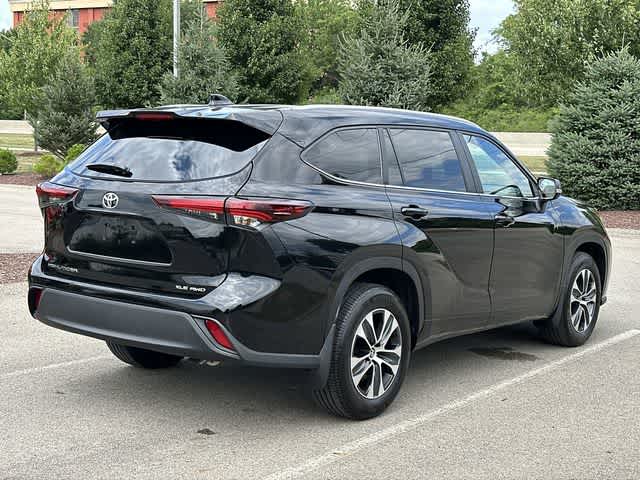 2025 Toyota Highlander XLE
