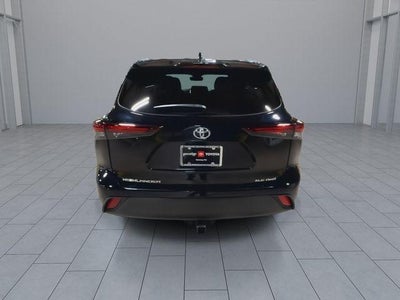 2025 Toyota Highlander XLE