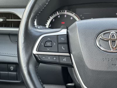 2023 Toyota Highlander XLE