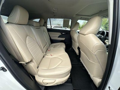 2023 Toyota Highlander XLE