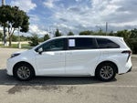 2025 Toyota Sienna LE