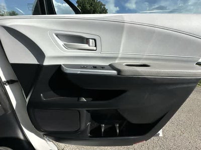 2025 Toyota Sienna LE